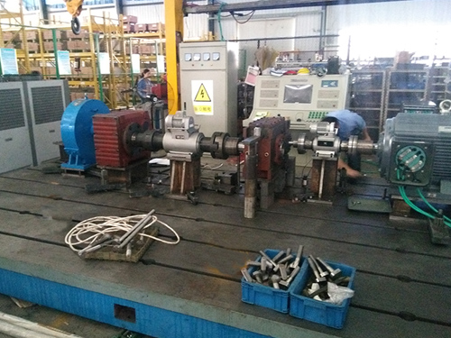 齒輪箱測(cè)試臺(tái)